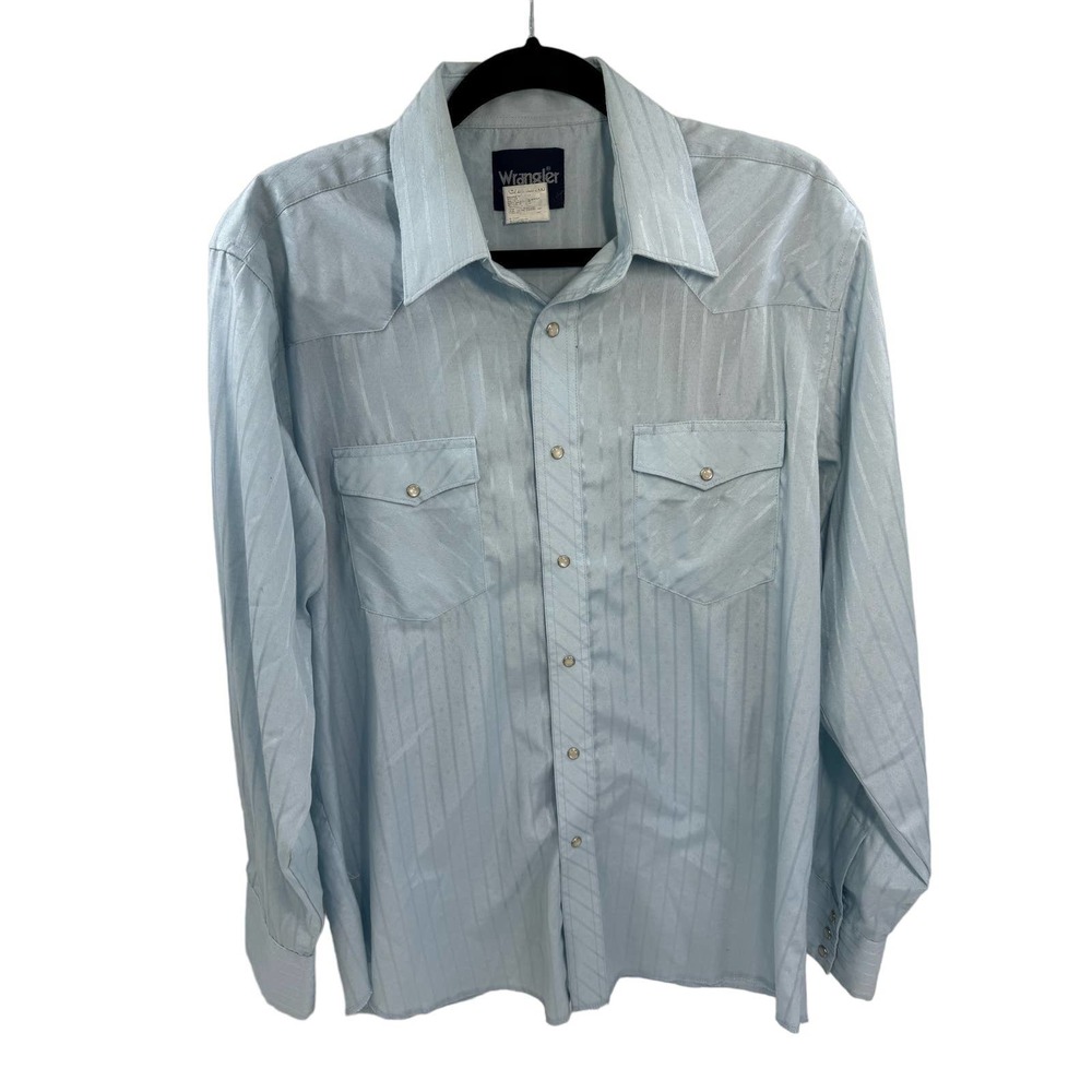 Men Pearl Snap Wrangler size Large